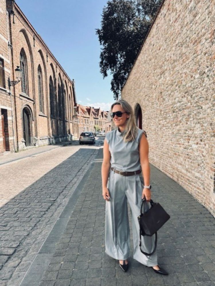 Womans high waist Grey
