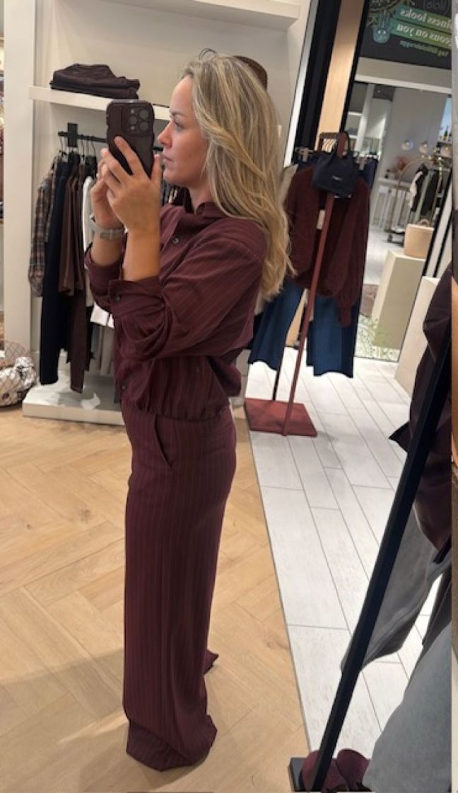 Alia Burgundy