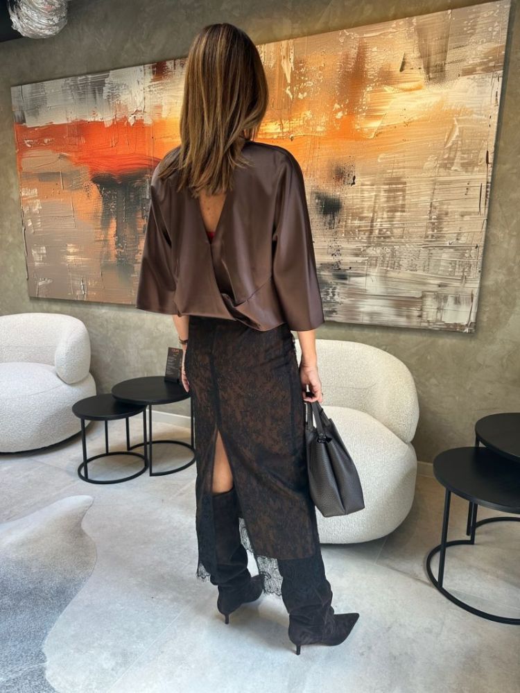 Lou Dark brown