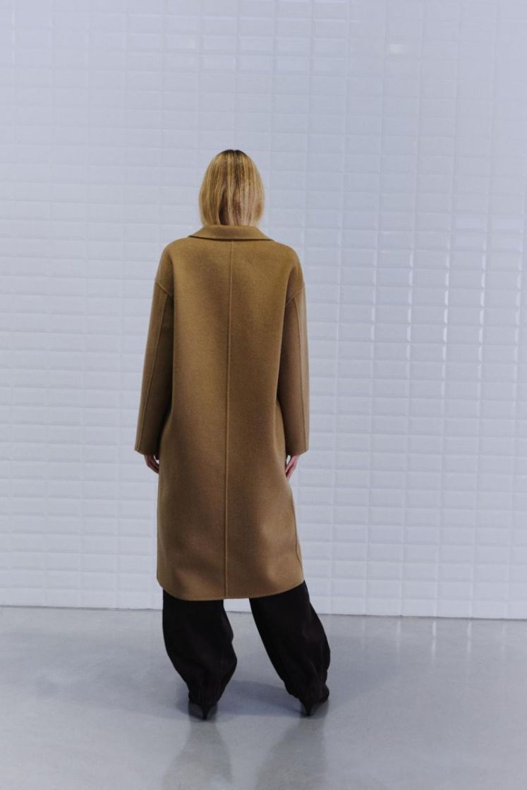 CELINE CAMEL