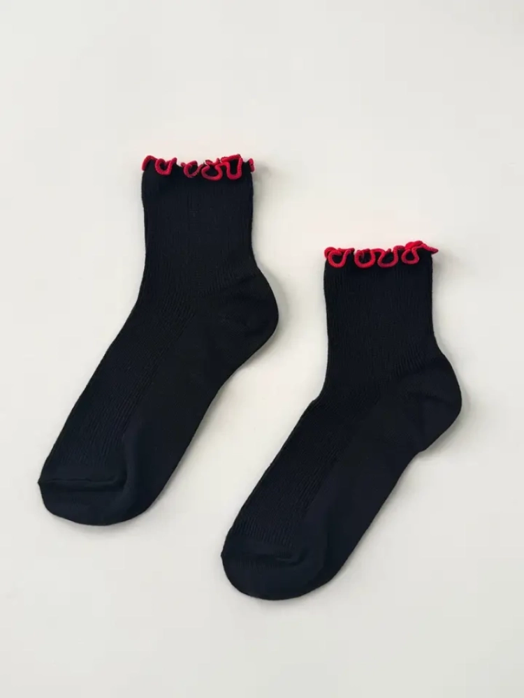 The petite Black/red